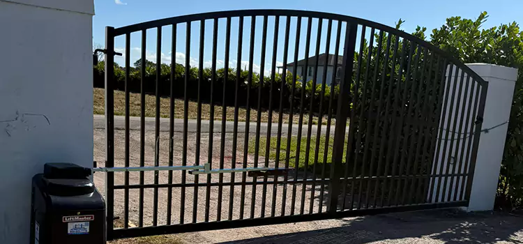 Driveway Fence Repair Cleburne